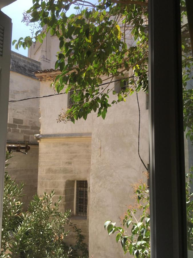 Appartement Coeur de l'Arquet à LʼIsle-sur-la-Sorgue Extérieur photo